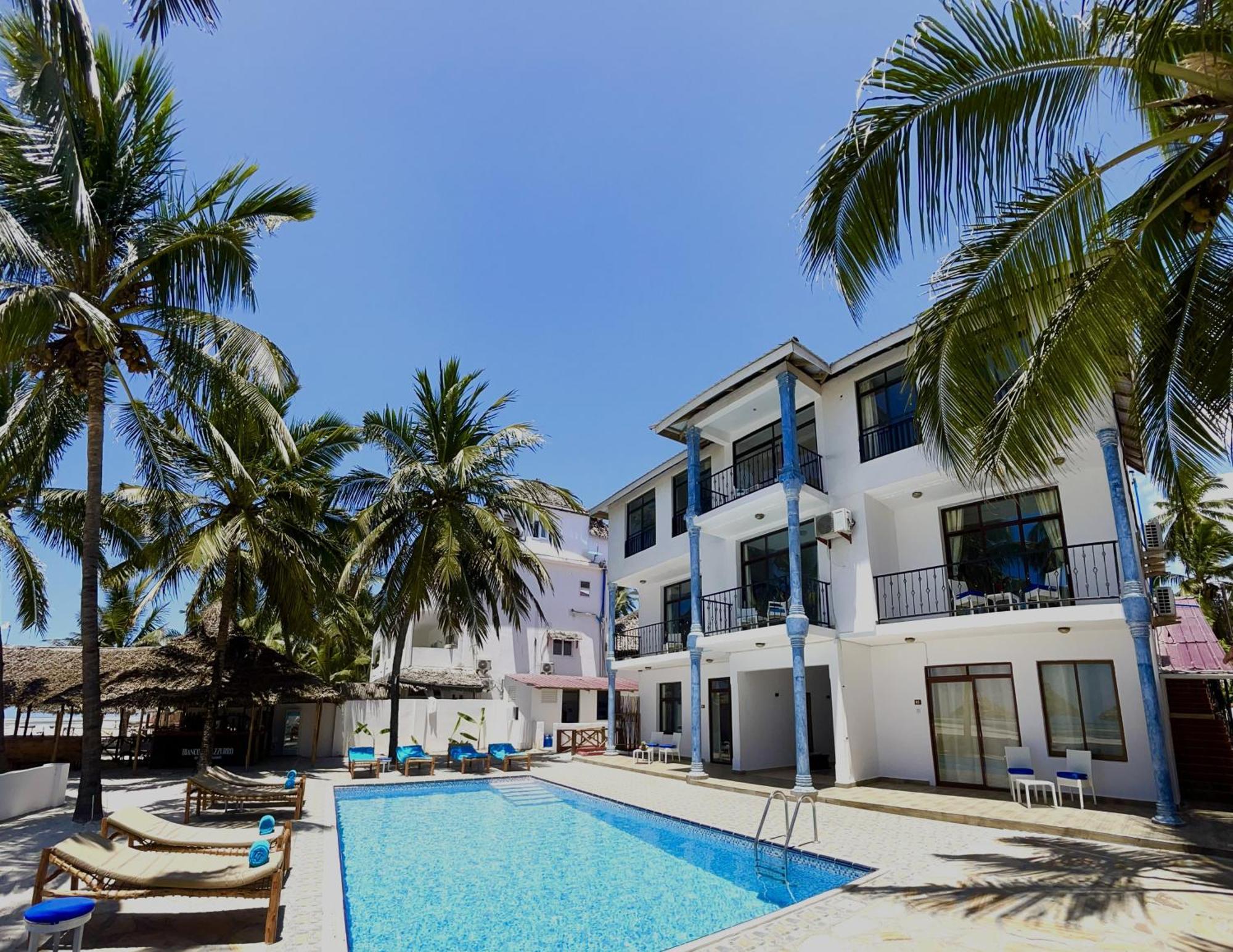 Bianco Azzurro Hotel & Restaurant Пвани Мчангани Екстериор снимка
