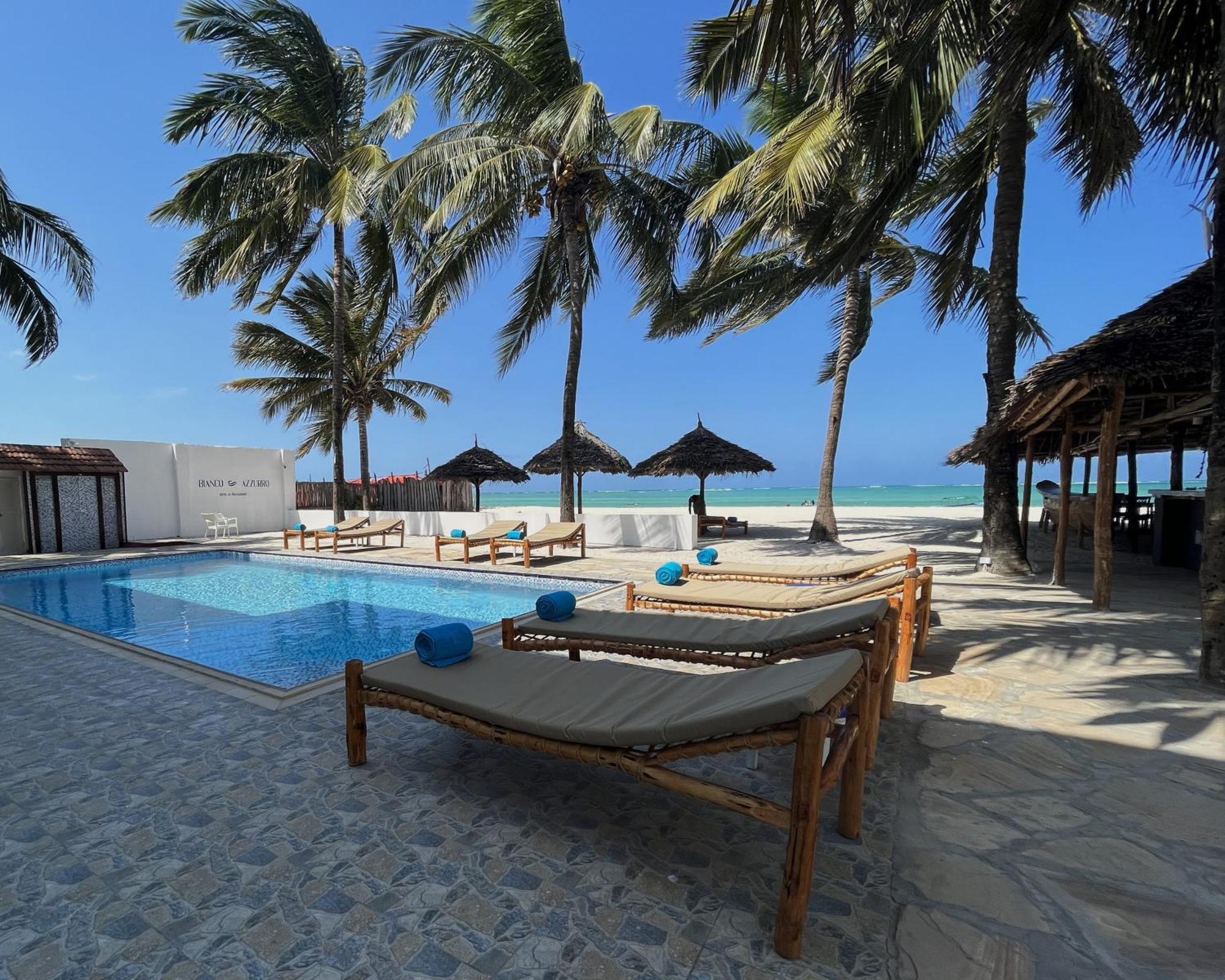 Bianco Azzurro Hotel & Restaurant Пвани Мчангани Екстериор снимка