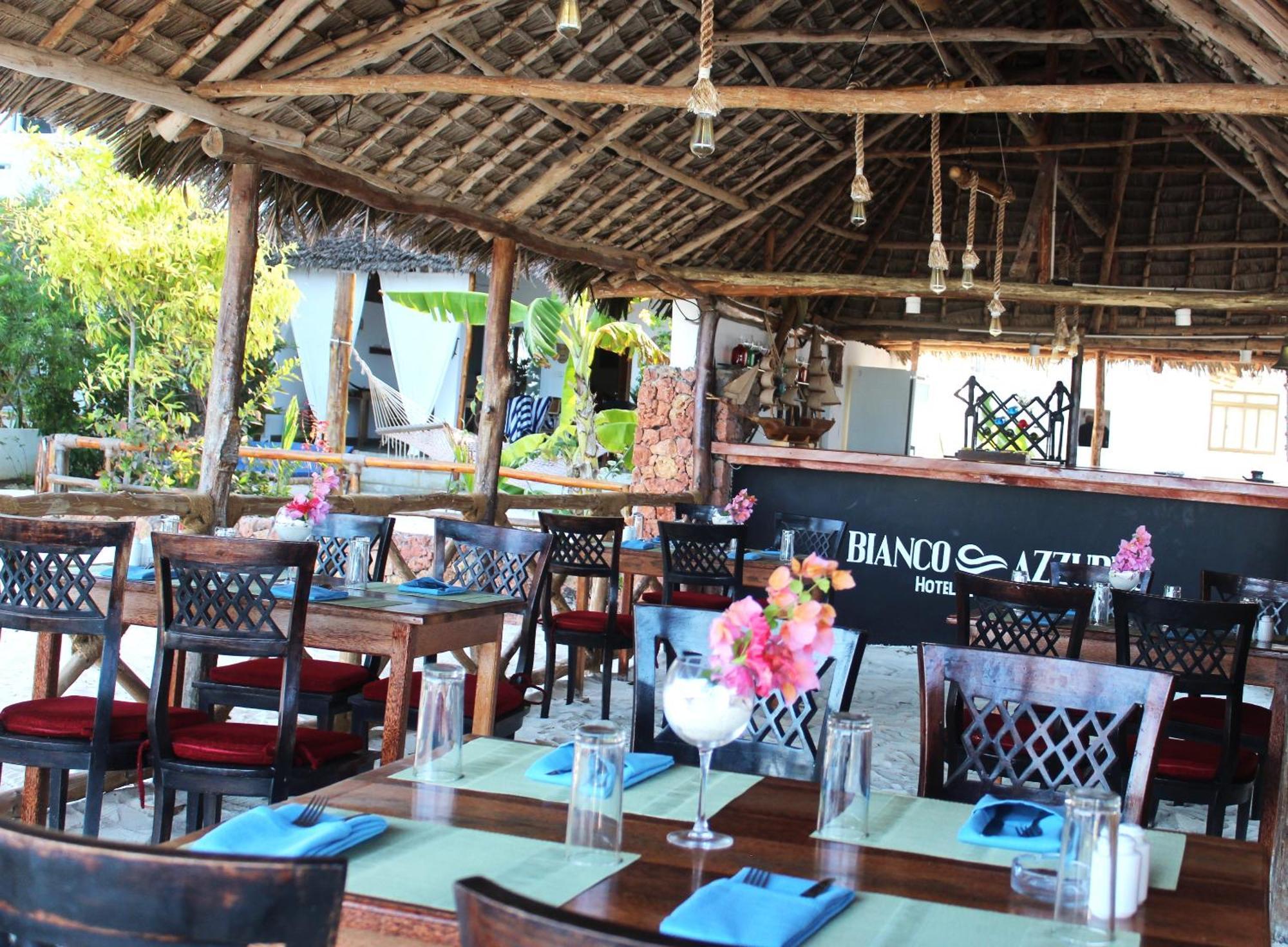 Bianco Azzurro Hotel & Restaurant Пвани Мчангани Екстериор снимка